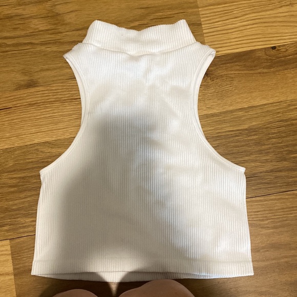 white turtleneck tank - Picture 2 of 6